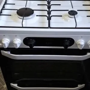 Hotpoint Double Oven Gas Cooker - Image 2