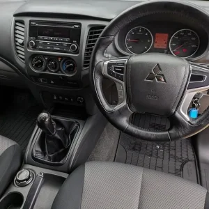 2018 Mitsubishi L200 DI-D CC 4Life Pickup Diesel Manual - Image 2