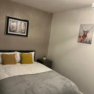 2 Rooms AVAILABLE for RENT - Image 5