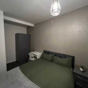 2 Rooms AVAILABLE for RENT