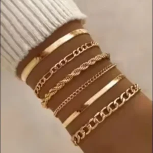 Set of 6 gold-coloured ladies bracelets - Image 7