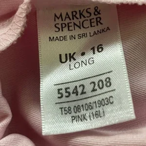 Ladies Marks & Spencer Pink Trousers - Size 16 - Image 5
