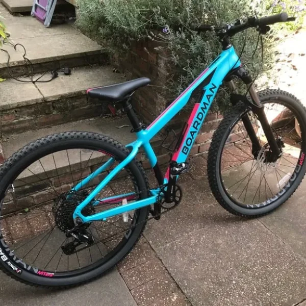 Ladies mountain bike 14 inch 11 speed