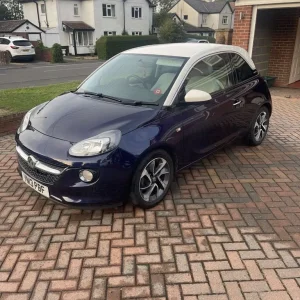 Vauxhall Adam 1.2 petrol 2013 manual 3-door - Image 6