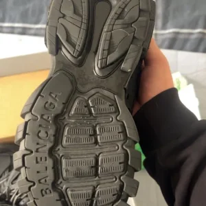 Size 9 Balenciaga tracks - Image 4