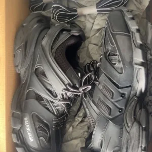 Size 9 Balenciaga tracks