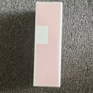 Givenchy Irresistible 80ml EDT for women - Image 4