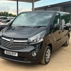2018 Vauxhall Vivaro 1.6 CDTi 2700 BiTurbo ecoTEC Sportive Panel Van - Image 6