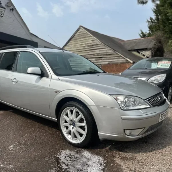2006 Ford Mondeo 2.5 V6 Ghia X 5dr Auto Estate Petrol