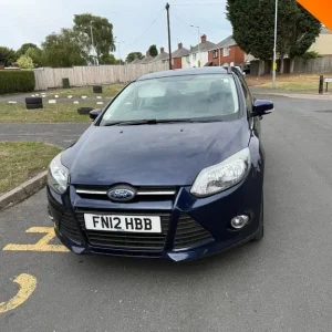 2012 Ford Focus 1.6 Zetec Euro 5 5-door hatchback petrol manual - Image 8