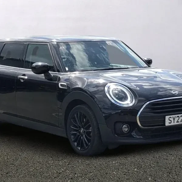 2022 MINI Clubman 1.5 Cooper Classic 6dr Estate PETROL Manual