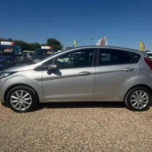 2012 Ford Fiesta 1.4 TDCi DPF Edge 5dr Hatchback Diesel Manual - Image 6