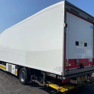 2018 DAF LF 55.260 18 Ton Refrigerated Truck - Image 8