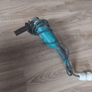 Makita 110 grinder 9inch