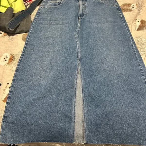 Denim skirt