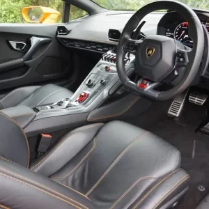 2015 Lamborghini Huracan LP 610-4 ** FULL LAMBORGHINI SERVICE HISTORY ** Coupe Petrol Semi Automatic - Image 8