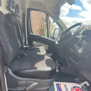 2018 Peugeot Boxer 2.0 BlueHDi H2 Professional Van - Image 2