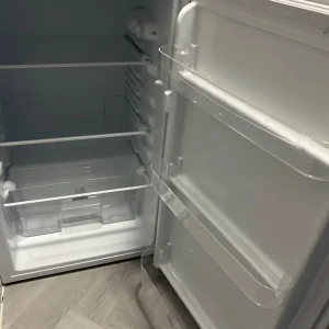 Essentials min under counter fridge - Image 4