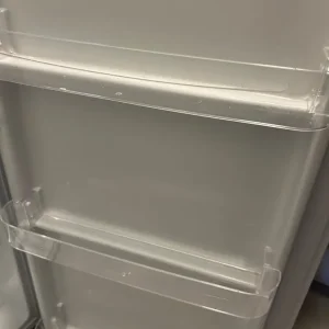 Essentials min under counter fridge - Image 7