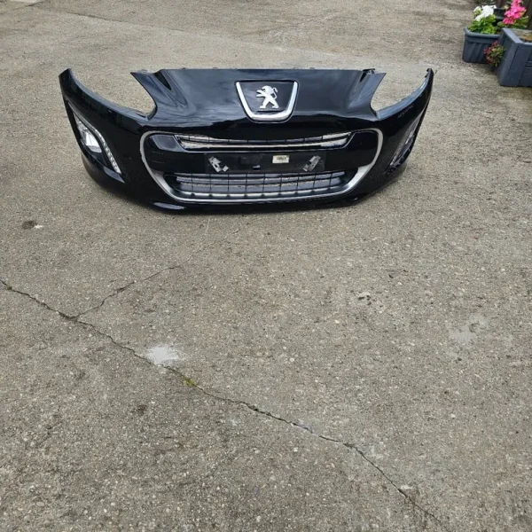 2012 peugeot 308 front bumper with lights