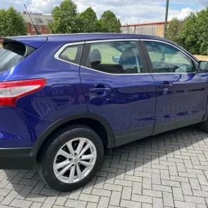 Nissan, QASHQAI, Hatchback, 2014, Manual, 1197 (cc), 5 doors - Image 6