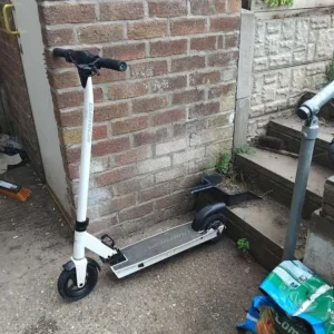 Cheep electric scooter