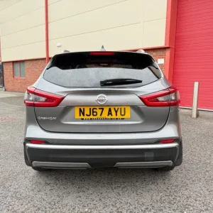 2017 Nissan Qashqai 1.5 dCi Tekna Euro 6 (s/s) 5dr HATCHBACK Diesel Manual - Image 5