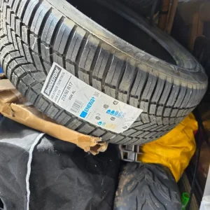 Bridgestone Weather Control A005 Evo - Image 2