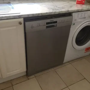 Siemens Silver Dishwasher - Image 2