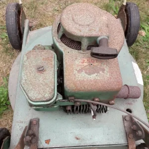 Hayterette petrol lawnmower - Image 4