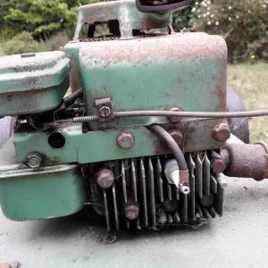 Hayterette petrol lawnmower - Image 5