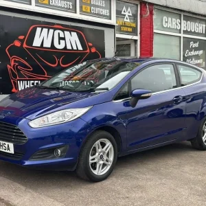 2014 Ford Fiesta 1.0T EcoBoost Zetec Euro 5 (s/s) 3dr Hatchback Petrol Manual - Image 2