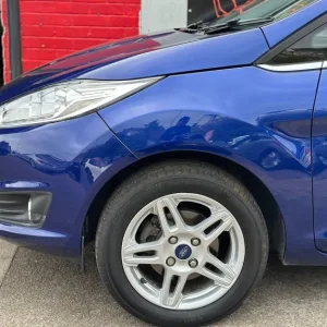 2014 Ford Fiesta 1.0T EcoBoost Zetec Euro 5 (s/s) 3dr Hatchback Petrol Manual - Image 4
