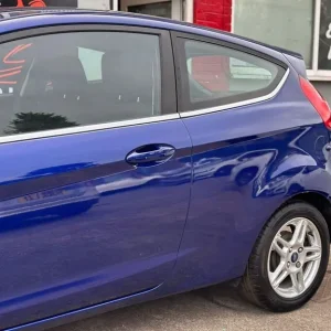 2014 Ford Fiesta 1.0T EcoBoost Zetec Euro 5 (s/s) 3dr Hatchback Petrol Manual - Image 5