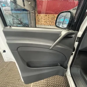 2007 Mercedes-Benz Vito 111 CDI Compact MPV Diesel Manual - Image 8