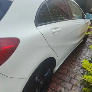 Mercedes-Benz A Class 180d Sports Premium Hatchback 2015 - Image 3
