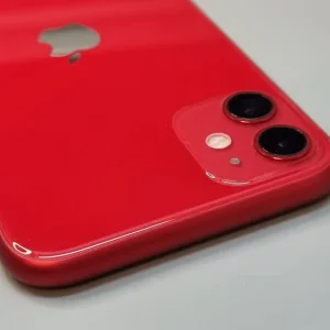 iPhone 11 64GB Red - Image 5