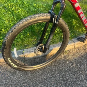 Trek Marlin 8 - Image 5