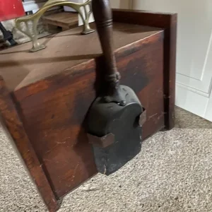 Antique Art Deco coal scuttle - Image 2