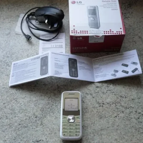 Vintage LG GS101 Mobile Phone, White, Fully Working