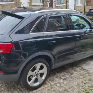 Audi Q3 Estate 2012 Manual 3800cc 5-door - Image 2