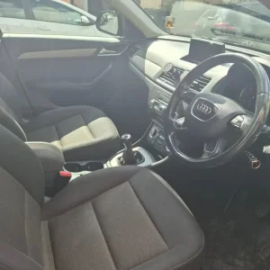 Audi Q3 Estate 2012 Manual 3800cc 5-door - Image 8