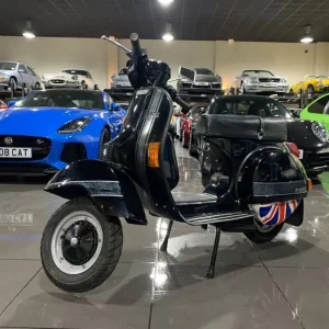 1979 Piaggio Vespa PX125 125cc Black Manual Scooter - Image 2
