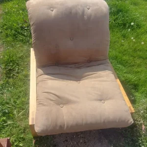 Futon-style sofa bed