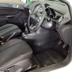 2013 Ford Fiesta 1.25 Petrol Manual Hatchback - Image 4