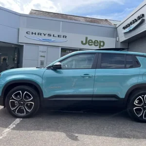 2024 Jeep Avenger 1.2 e-Hybrid MHEV Altitude e-DCT Euro 6 5dr Hatchback - Image 7