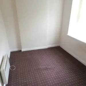 1 bedroom first floor flat St Ann Street - Image 2