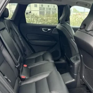 2024 Volvo XC60 T8 Ultimate Dark Estate - Image 6