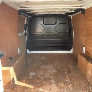 2015 Ford Transit Custom 290 SWB Panel Van Diesel Manual - Image 5