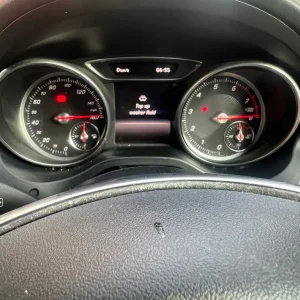 Mercedes-Benz GLA Estate 2018 Manual 1595cc 5-door - Image 7